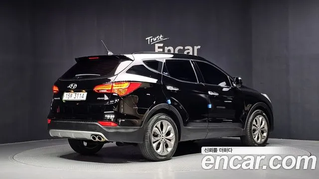 Hyundai Santa Fe — фото 2