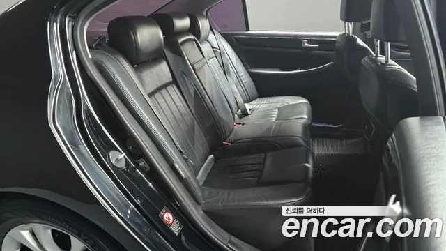Hyundai Genesis — фото 11