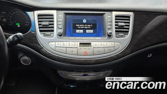 Hyundai Genesis — фото 14