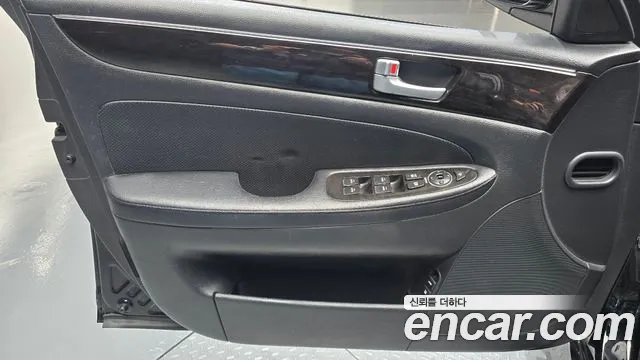Hyundai Genesis — фото 24
