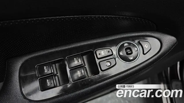 Hyundai Genesis — фото 28