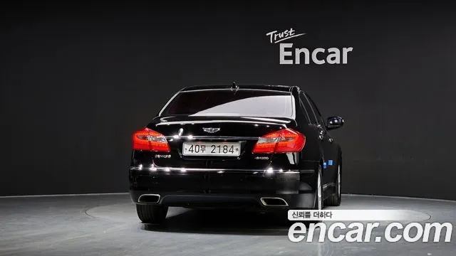 Hyundai Genesis — фото 4