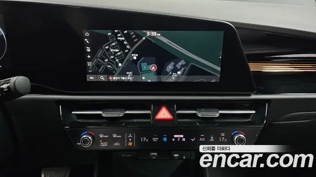 Kia Niro — фото 11