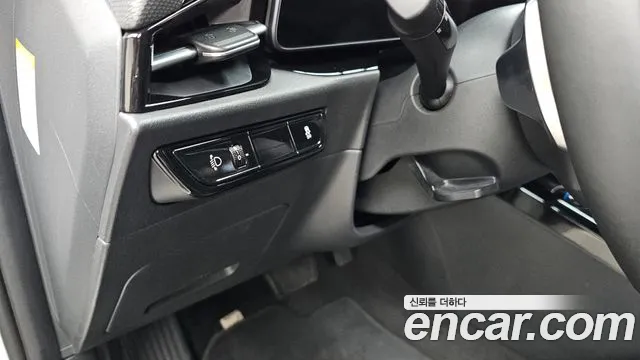 Kia Niro — фото 17