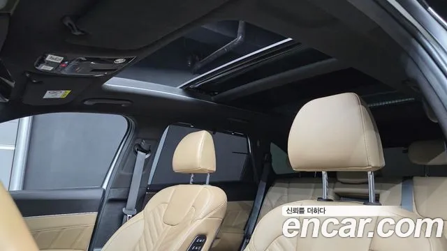 Kia Sorento — фото 18