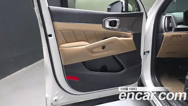 Kia Sorento — фото 24