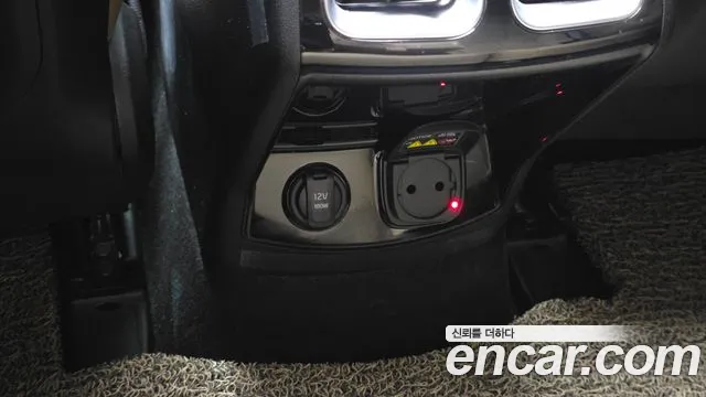 Kia Sorento — фото 31