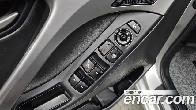 Hyundai Avante — фото 11