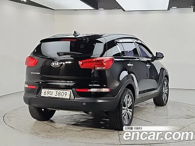 Kia Sportage — фото 4
