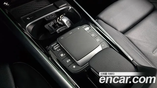 Mercedes-Benz EQA — фото 20