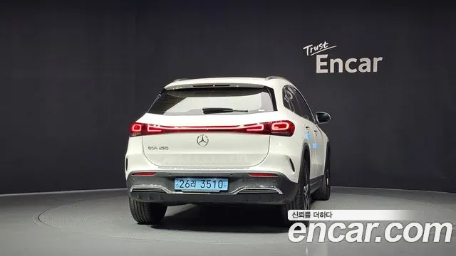 Mercedes-Benz EQA — фото 4
