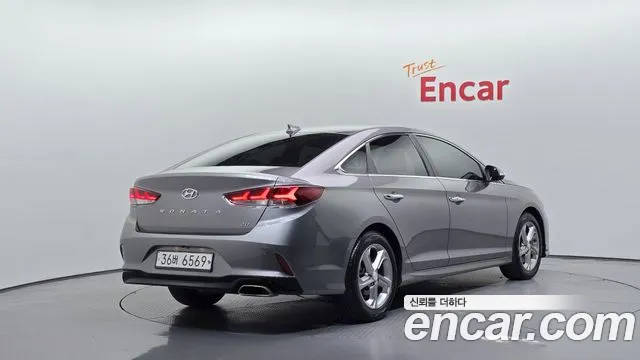 Hyundai Sonata — фото 2