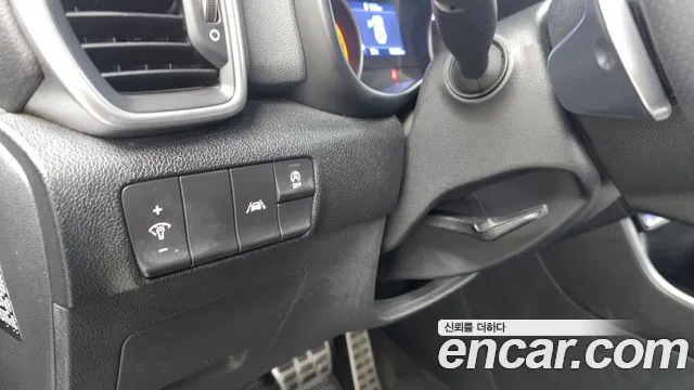 Kia Sportage — фото 18