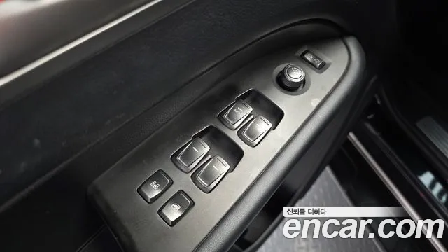KG_Mobility_Ssangyong Rexton — фото 30