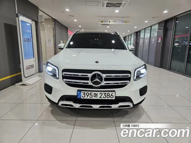 Mercedes-Benz GLB-Class — фото 3