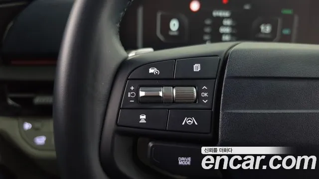 Kia Sportage — фото 17