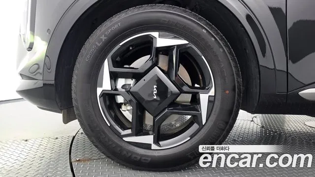 Kia Sportage — фото 5