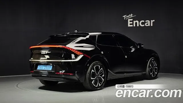 Kia EV6 — фото 2