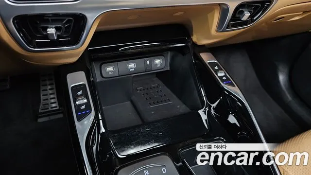 Kia Sorento — фото 31