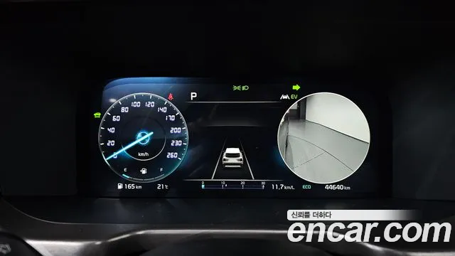 Kia Sorento — фото 7