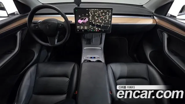 Tesla Model Y — фото 6