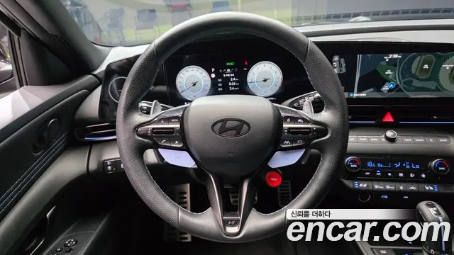 Hyundai Avante — фото 13