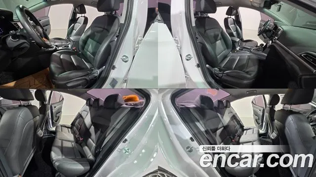 Hyundai Avante — фото 18