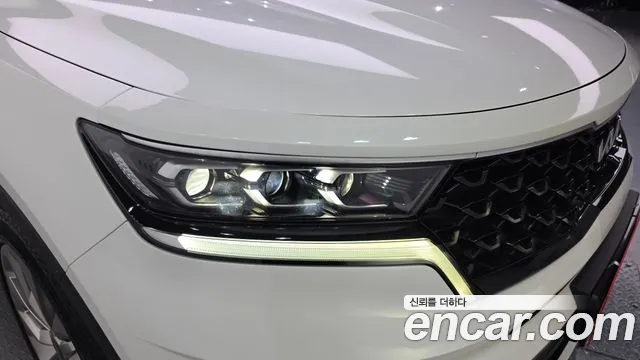 Kia Sorento — фото 22