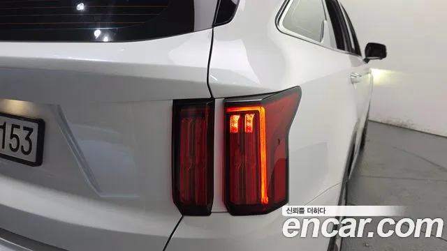 Kia Sorento — фото 23