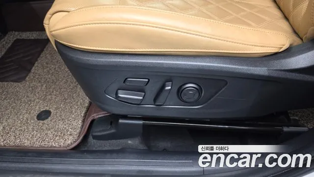 Kia Sorento — фото 31