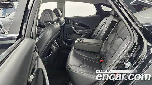 Hyundai Grandeur — фото 12