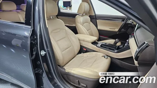 Hyundai Grandeur — фото 12