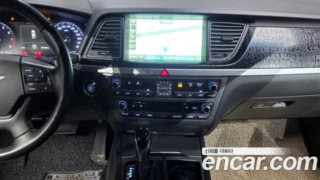 Hyundai Genesis — фото 14