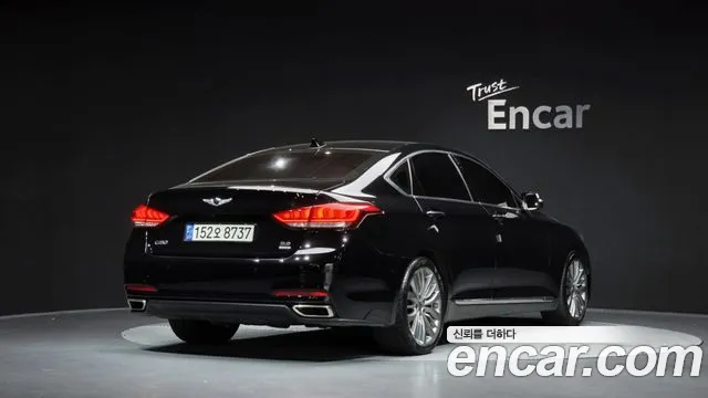 Hyundai Genesis — фото 2