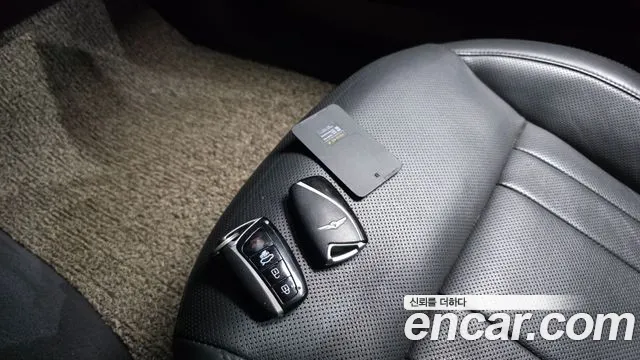 Hyundai Genesis — фото 30