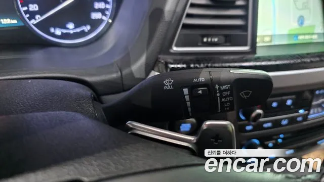 Hyundai Genesis — фото 36