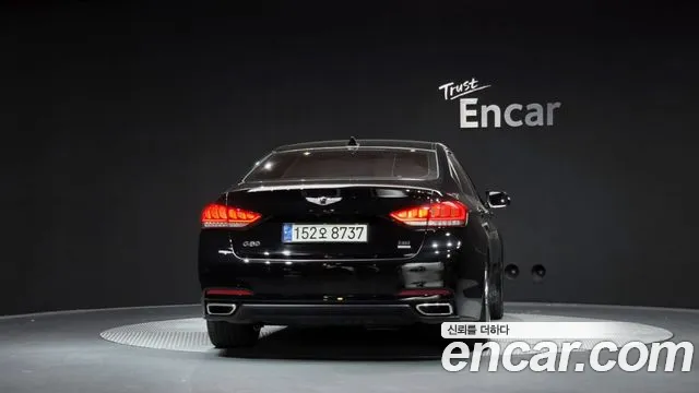 Hyundai Genesis — фото 4