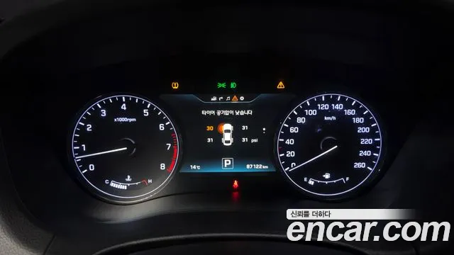 Hyundai Genesis — фото 8