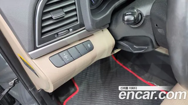 Hyundai Avante — фото 17