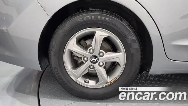 Hyundai Avante — фото 22