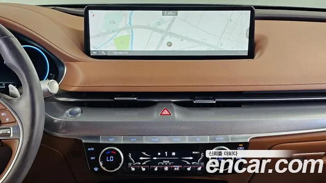 Genesis G80 — фото 20