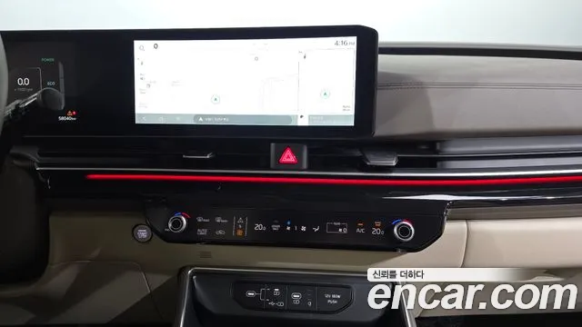 Kia Carnival — фото 14
