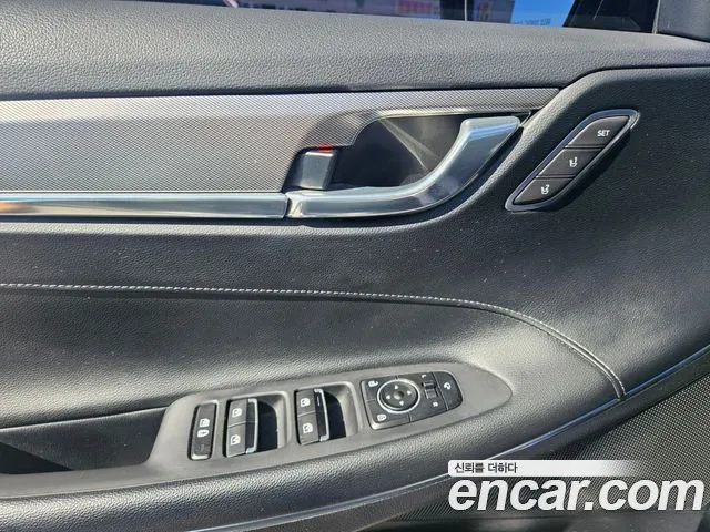 Hyundai Grandeur — фото 13