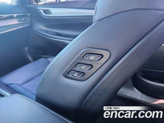 Hyundai Grandeur — фото 18