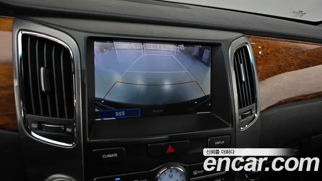Hyundai Equus — фото 16