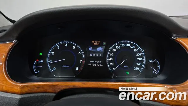 Hyundai Equus — фото 8