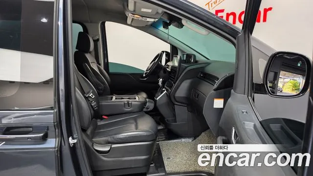 Hyundai Staria — фото 26