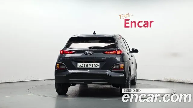 Hyundai Kona — фото 4