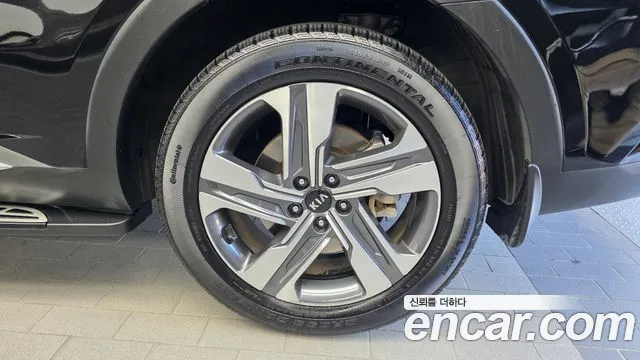 Kia Sorento — фото 21