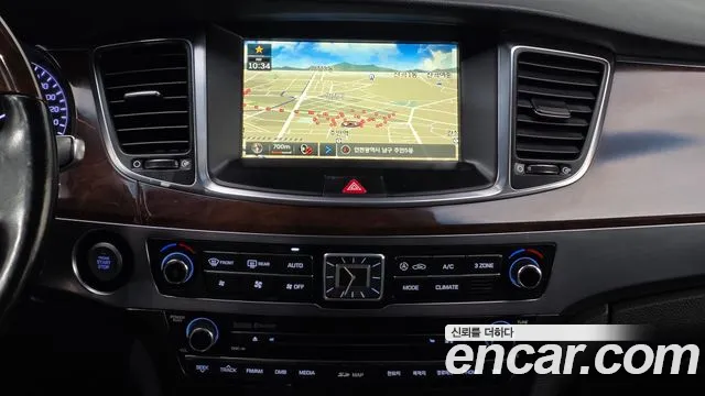 Hyundai Equus — фото 14